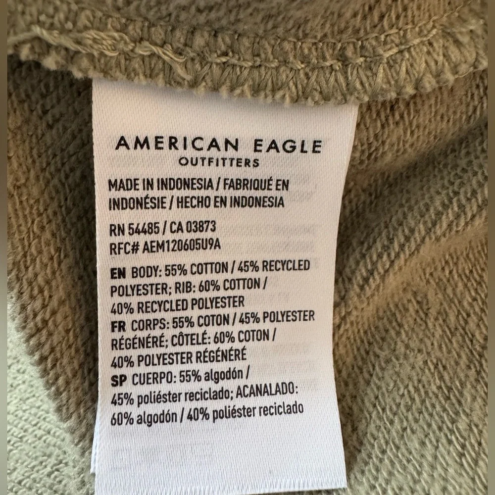 Women’s American Eagle Graphic Sweatshirt - Picture 5 of 5